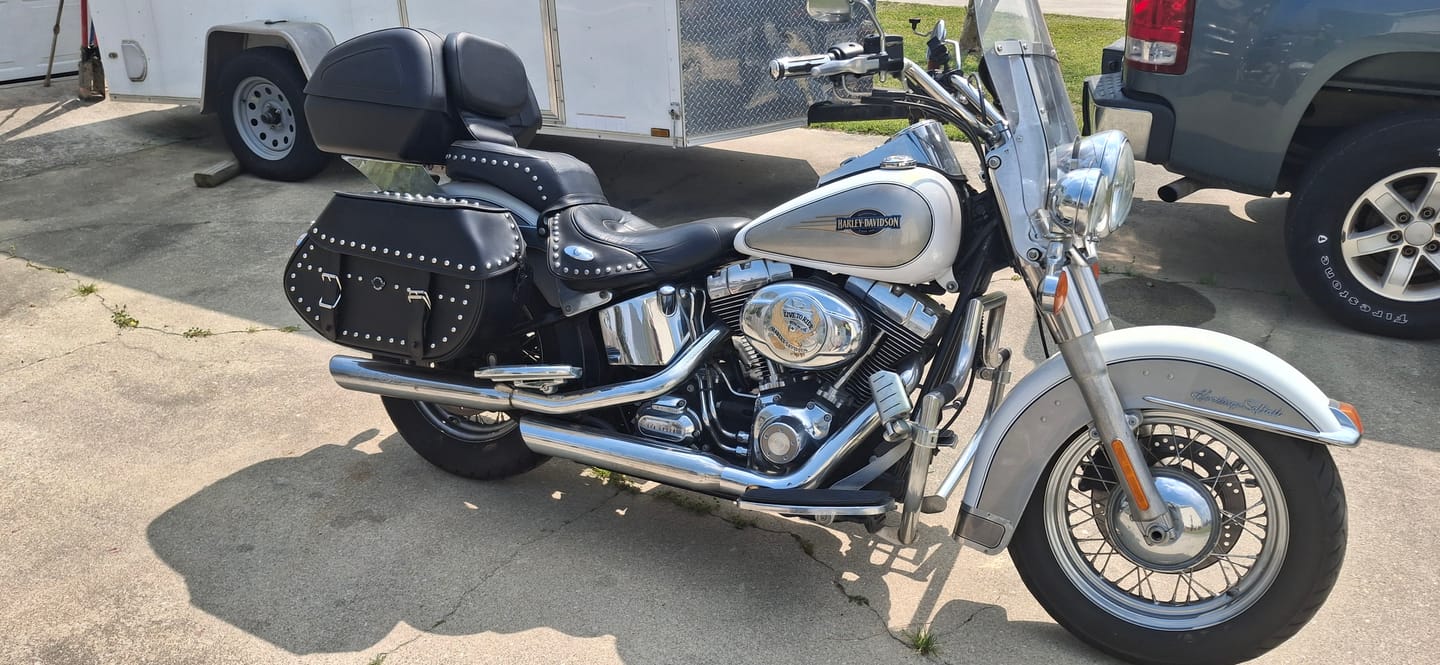 Customer photo review of Viking Saddlebags Quick Disconnect System For Harley Davidson Softail