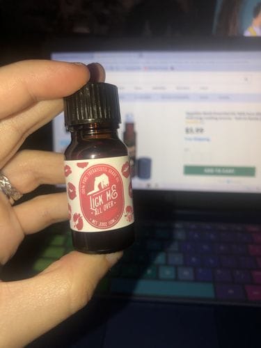 Customer photo review of Bargz Lick Me All Over Perfume Oil, Exotic Fragrance, Lovely Raspberry And Melon Aromas With A Touch Of Vanilla - Flat Cap