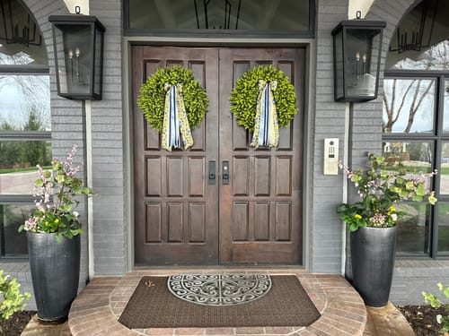 Customer photo review of Sunny Veranda Wreath Ribbon