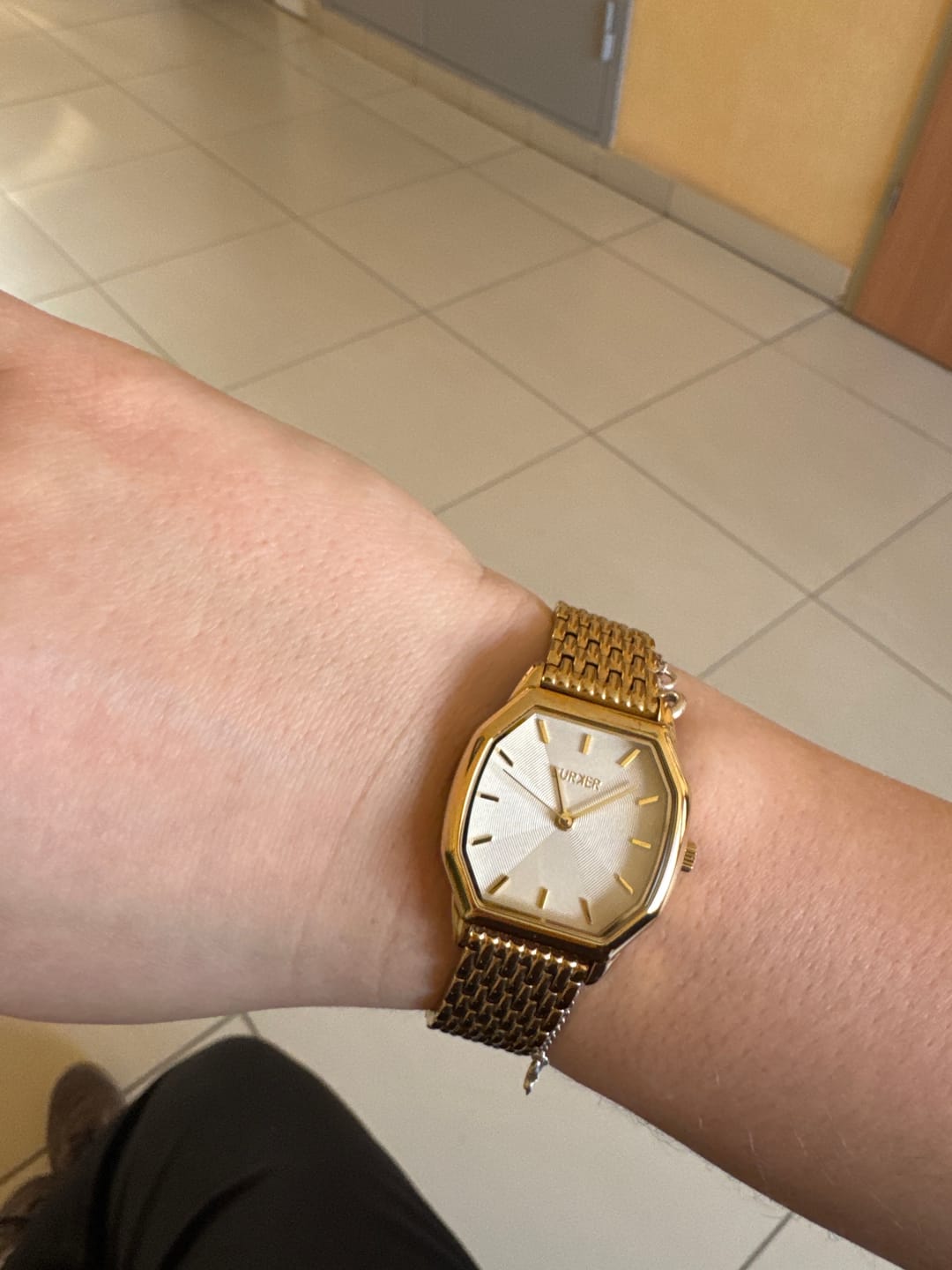 Customer photo review of Julia Gold White