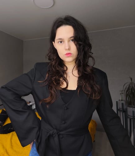 Customer photo review of Angelina Blazer
