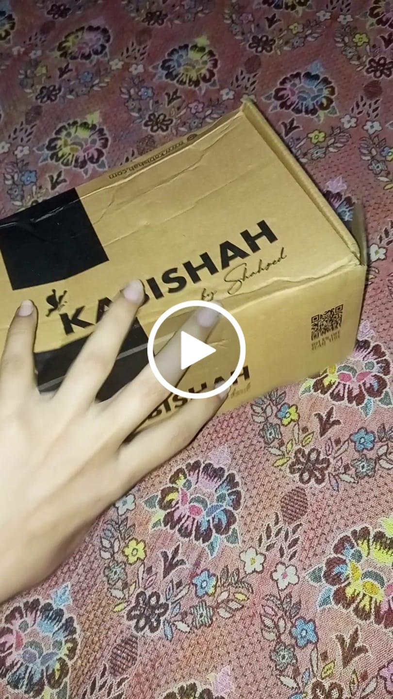 Customer video review of Vitamin C Brightening Face Wash