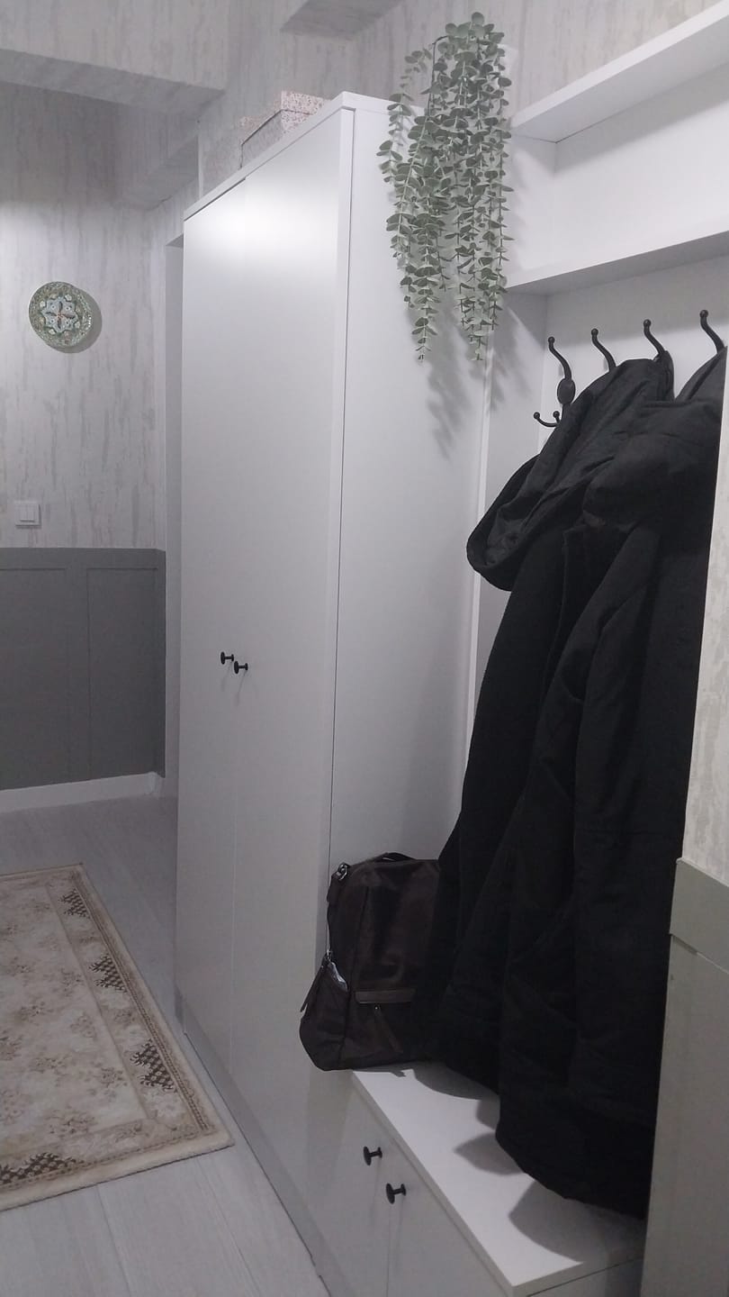 Customer photo review of Rani EA151 Modern Portmanto Raflı Askılı Ayakkabılık Vestiyer Beyaz