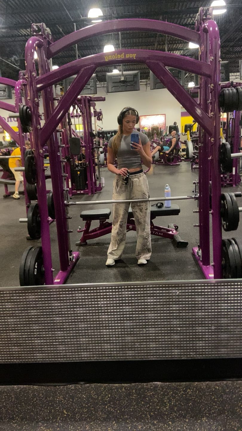 Customer photo review of 2058 - Superstar Sweats
