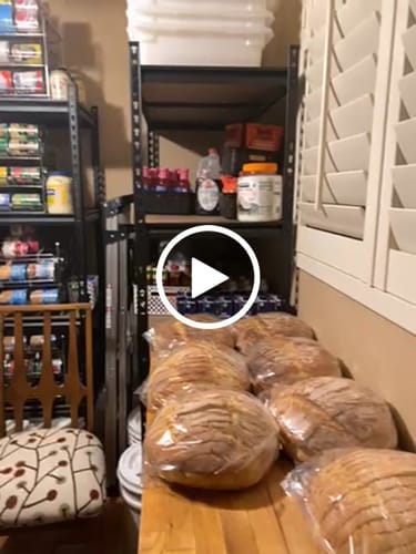 Customer video review of Reibii 40"W x 20"D Metal Storage Shelves, 2,500lbs Heavy Duty Garage Shelving, Adjustable Shelves for Closet Warehouse Commercial