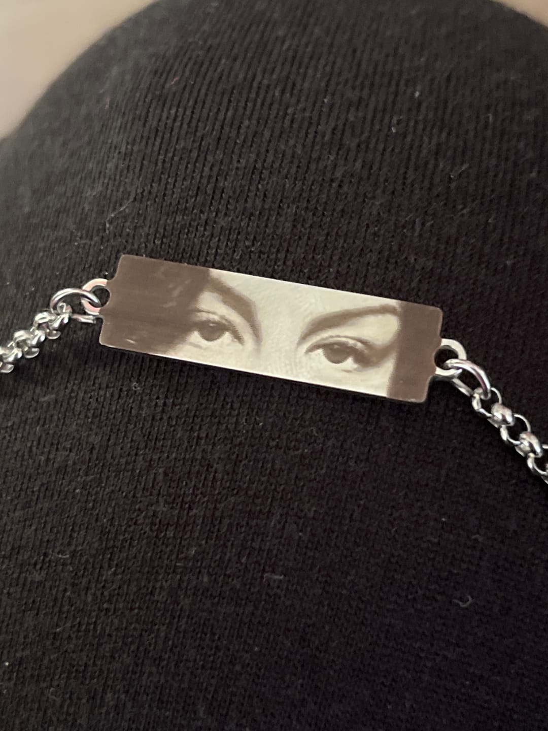 Customer photo review of Personalized Eye Photo Bracelet