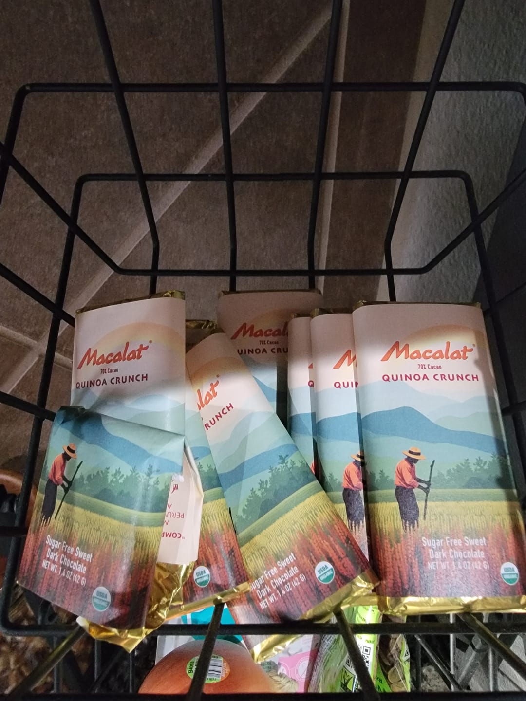 Customer photo review of Macalat Quinoa Crunch Bar