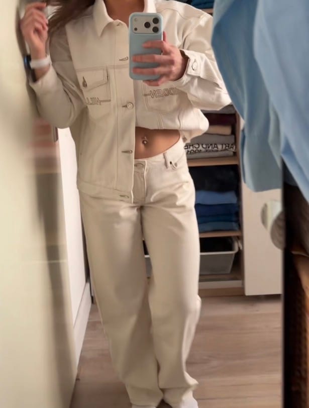 Customer photo review of LOGO STITCH DENIM JACKET OFF WHITE