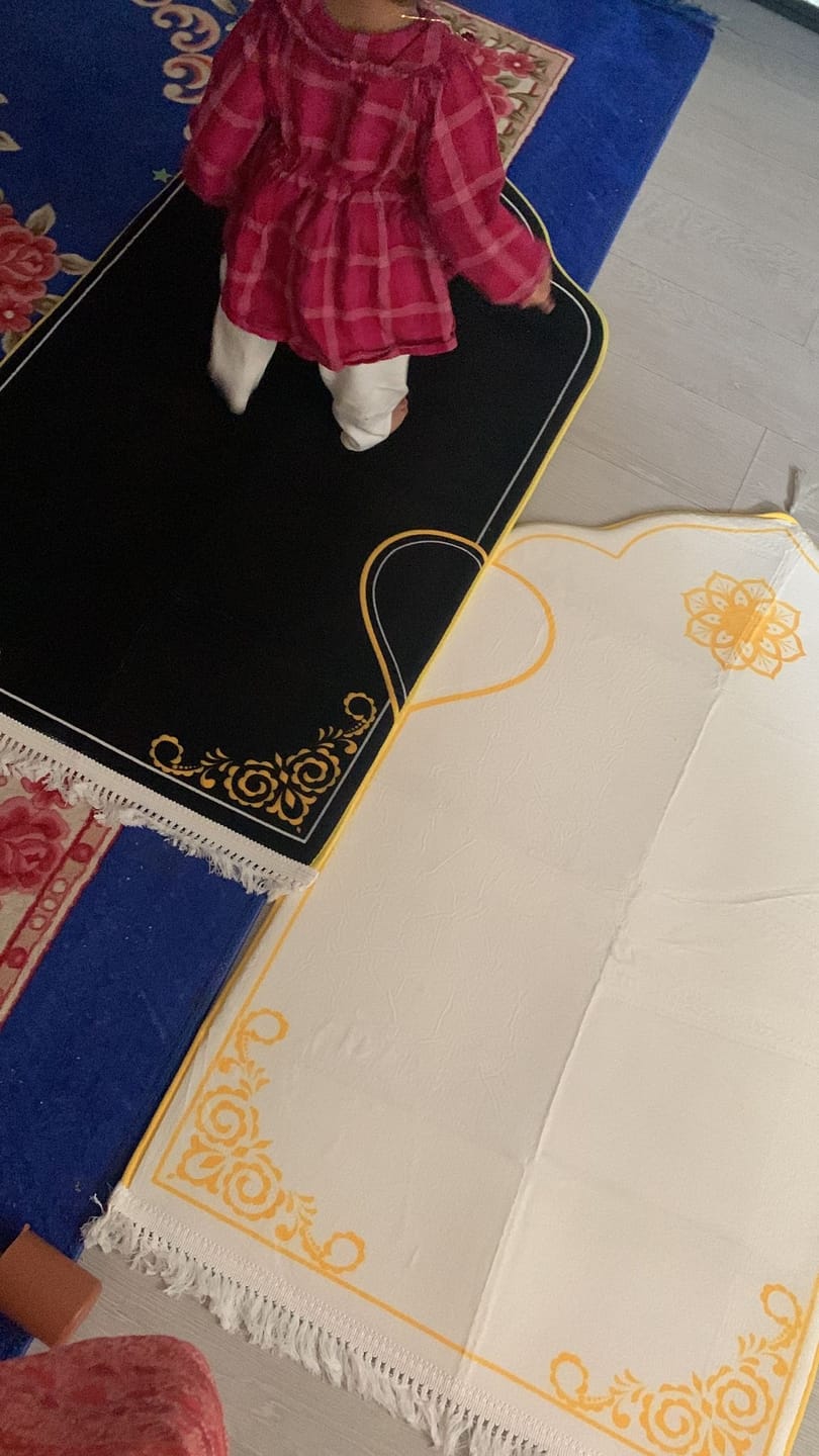 Customer photo review of Couple's Padded Prayer Mat (Set of 2)
