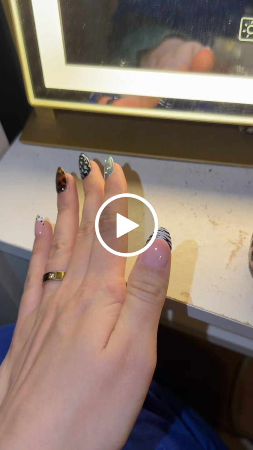 Customer video review of Custom Nails