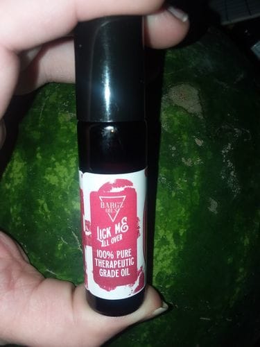 Customer photo review of Bargz Lick Me All Over Perfume Oil, Exotic Fragrance, Lovely Raspberry And Melon Aromas With A Touch Of Vanilla - Flat Cap