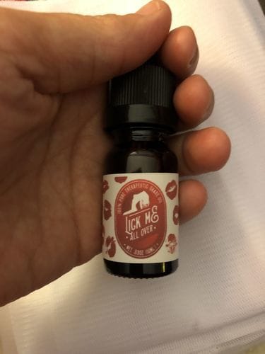 Customer photo review of Bargz Lick Me All Over Perfume Oil, Exotic Fragrance, Lovely Raspberry And Melon Aromas With A Touch Of Vanilla - Flat Cap