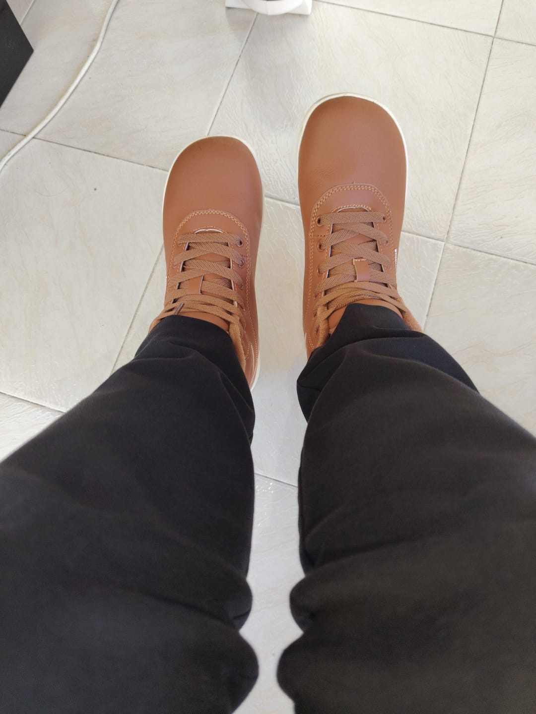 Customer photo review of Spruce - Zapatos Barefoot De Invierno