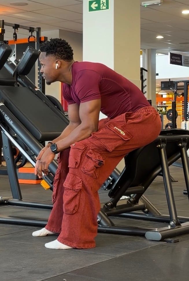 Customer photo review of 2005 - Hella Pocket Sweats