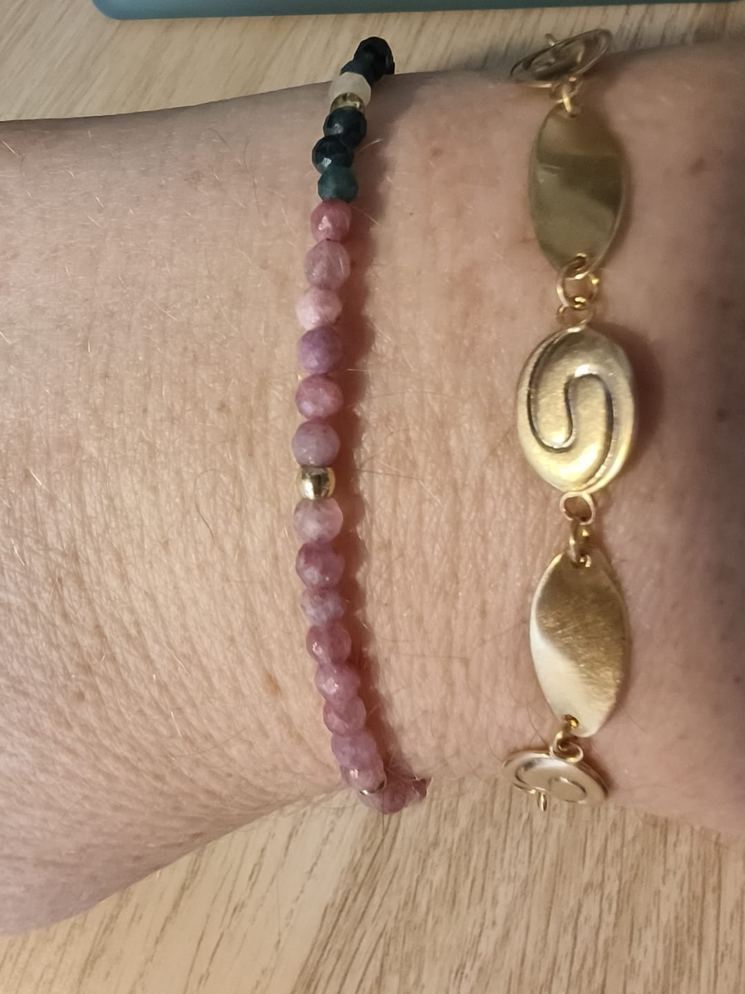 Customer photo review of Pulsera Murano Color