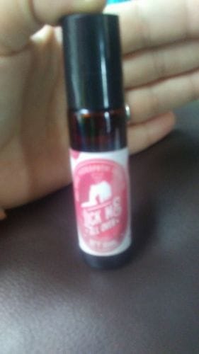 Customer photo review of Bargz Lick Me All Over Perfume Oil, Exotic Fragrance, Lovely Raspberry And Melon Aromas With A Touch Of Vanilla - Flat Cap