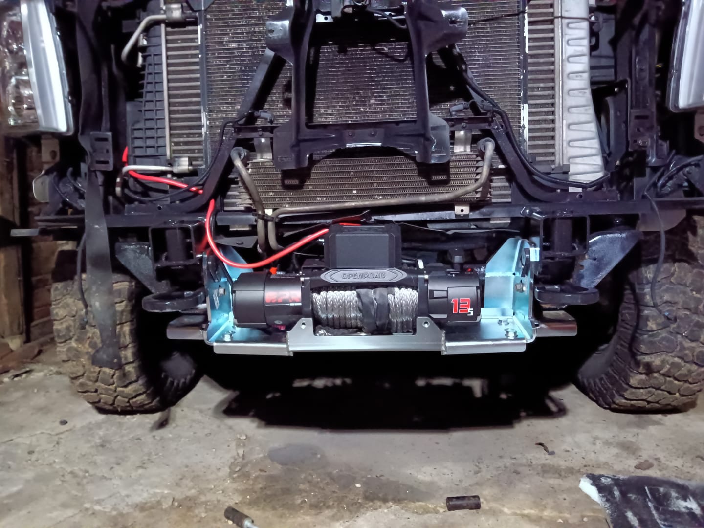 Customer photo review of OPENROAD 13,500lbs electric winch with Synthetic Rope - Panther Series 3S