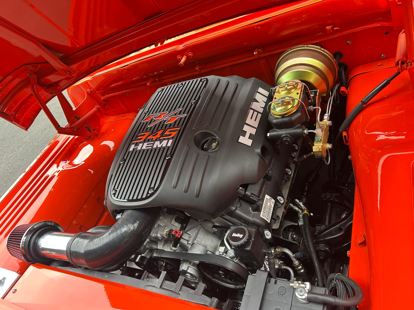 Customer photo review of R/T 345 HEMI Engine Cover Inlay