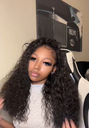 Customer photo review of 4C Edges | Luvwin 180% Density Water Wave Kinky Edges  Free Parting Undetectable Lace Front Wig | Afro Inspired