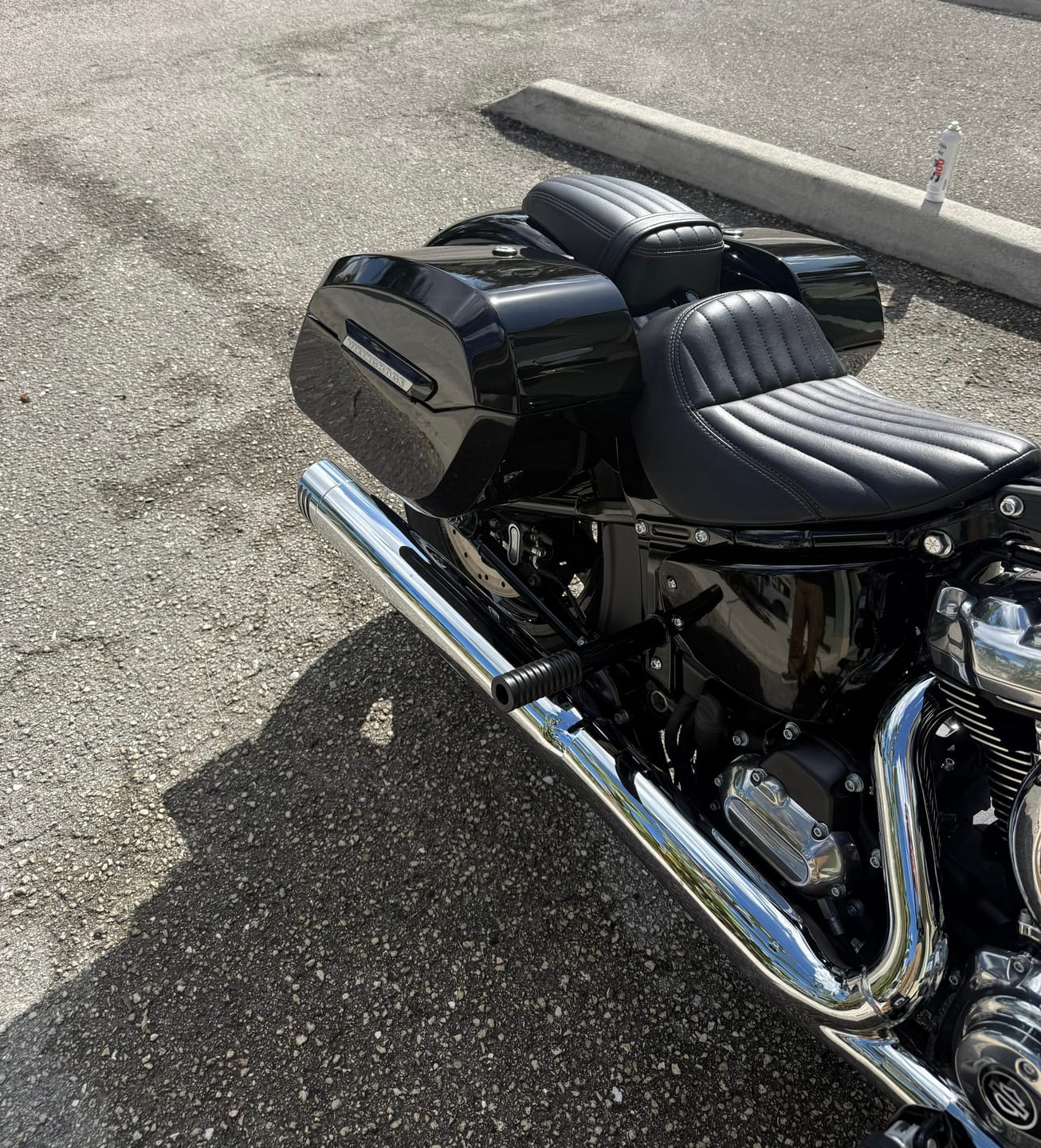 Customer photo review of 32L - Darkin Large Quick Mount Painted Hard Saddlebags for Harley Softail Street Bob FXBB/S