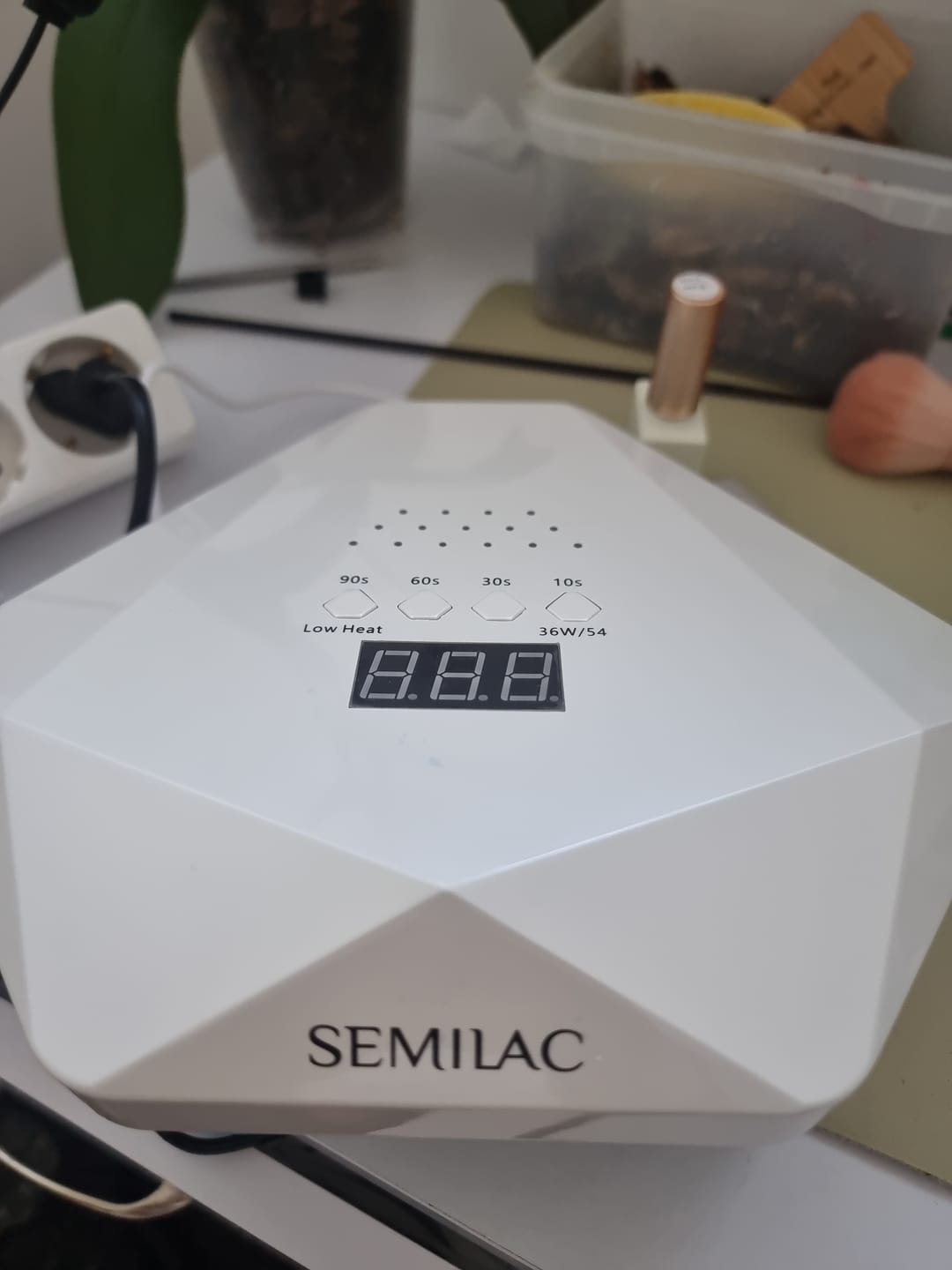 Customer photo review of Semilac UV LED Lamp 54/36W Diamond Collection