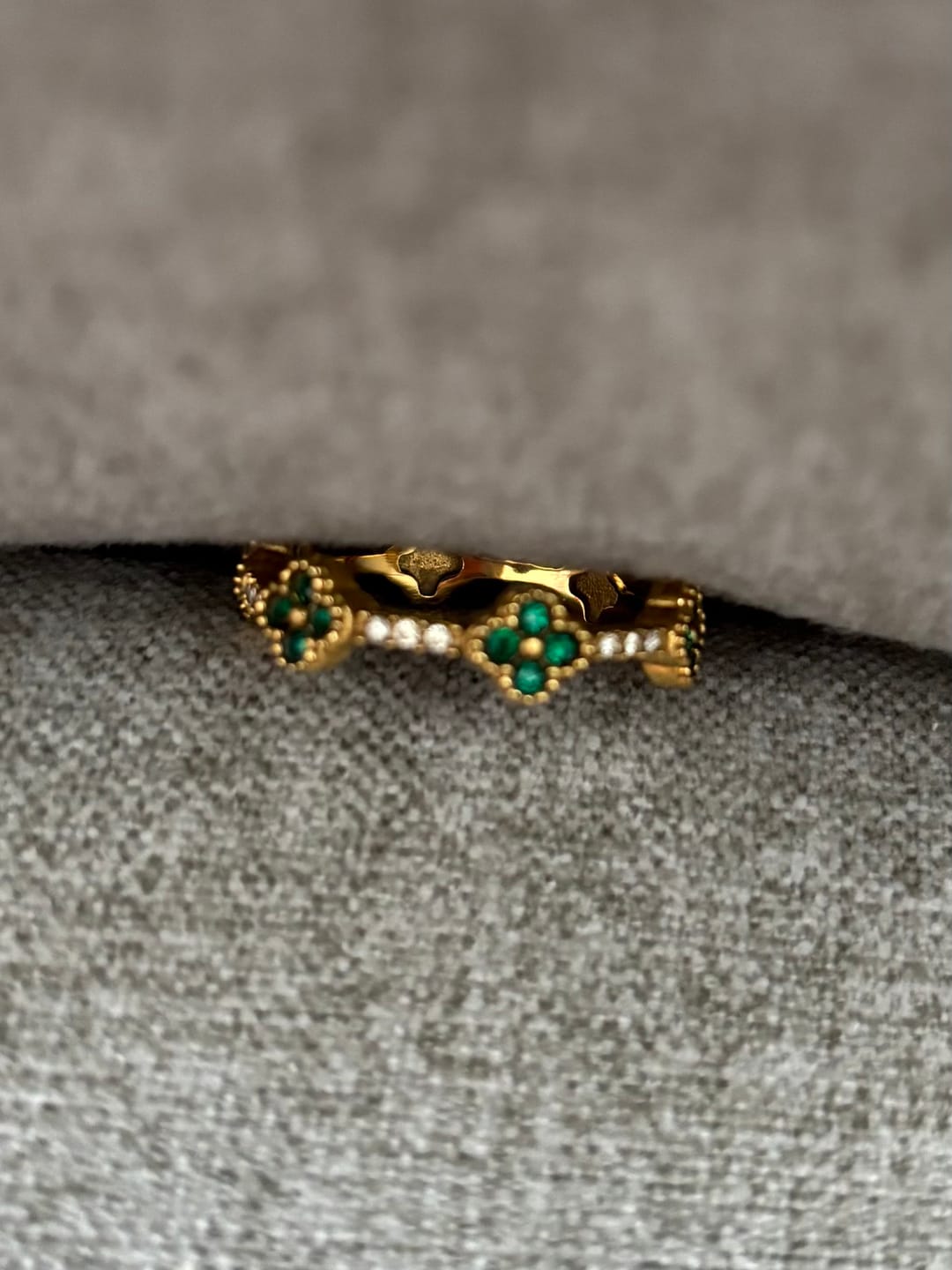 Customer photo review of Four Leaf Clover Crystal Ring