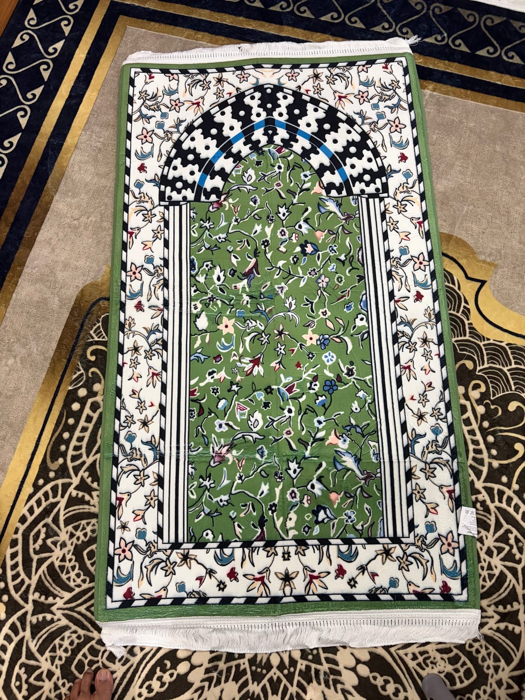 Customer photo review of Minbar Al Rawda Padded Prayer Mat