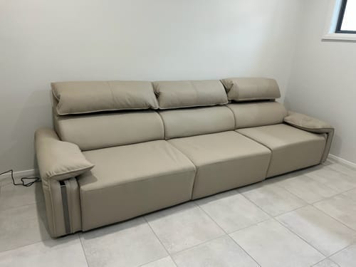 Customer photo review of Chocolate 2.3M 2.5 Seat Fully Electric Reclining Sofa Bed  - Leather