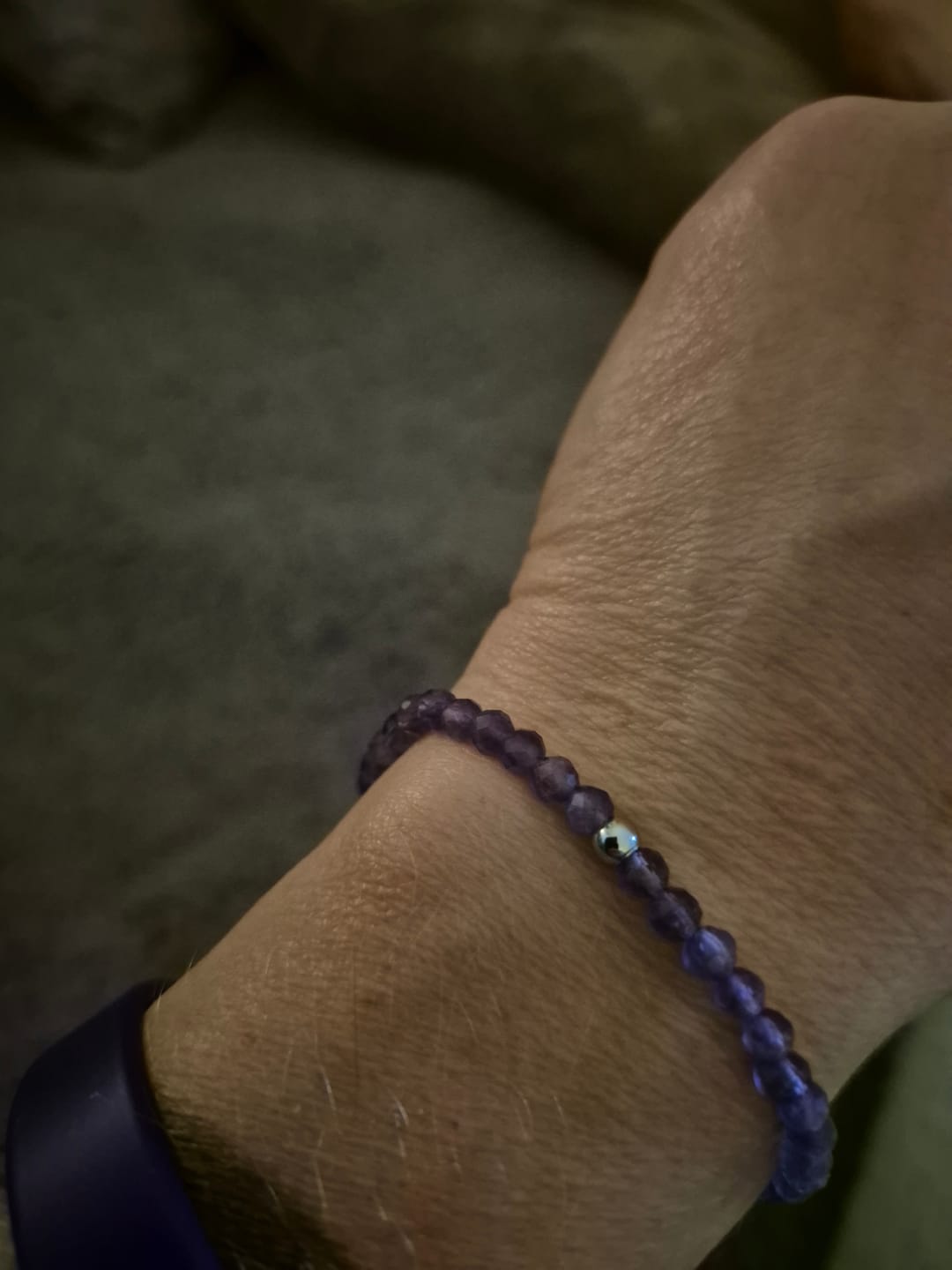 Customer photo review of Amethyst Armband - geschliffene Perlen