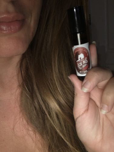 Customer photo review of Bargz Lick Me All Over Perfume Oil, Exotic Fragrance, Lovely Raspberry And Melon Aromas With A Touch Of Vanilla - Flat Cap