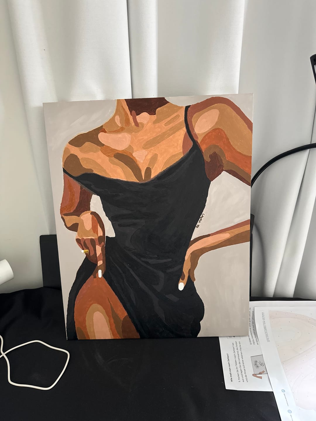 Customer photo review of Malen nach Zahlen - Elegante Frau im Kleid