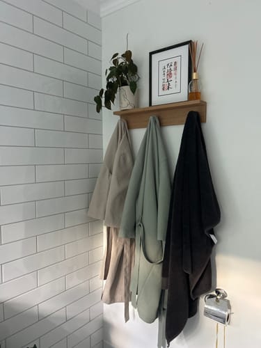 Customer photo review of Peggy Shelf