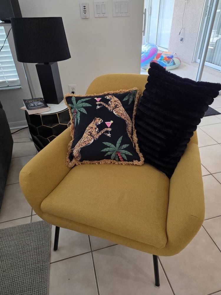 Customer photo review of Queen K Cocktail Cheetah Decorative Cushion with Fringe