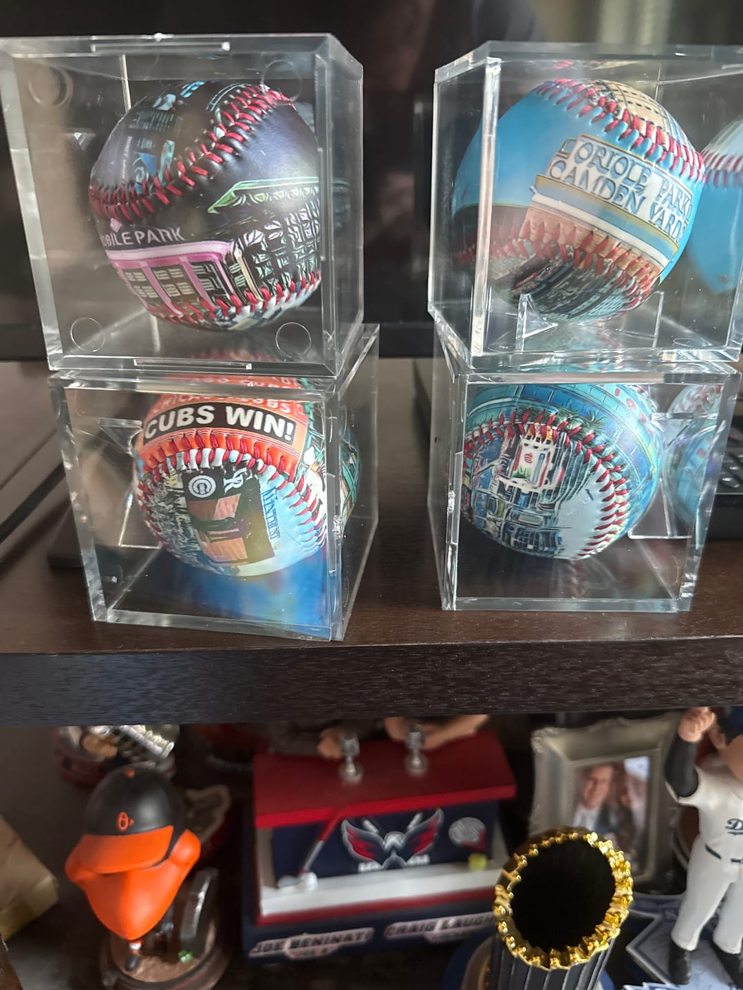 Customer photo review of BEST VALUE - Ball + Case + Stand - 4 Pack
