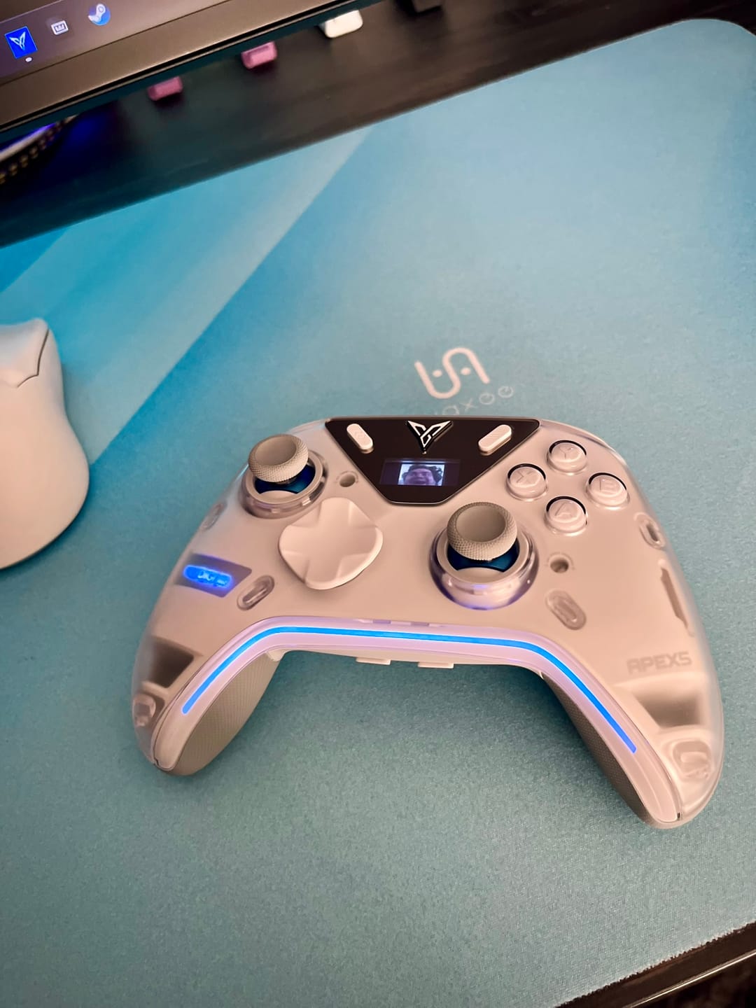 Customer photo review of FLYDIGI Apex 5 Oyun Kolu