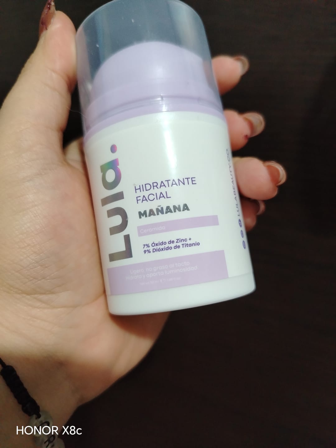 Customer photo review of Hidratante facial de día con Ceramidas