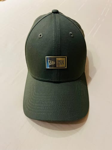 Customer photo review of 9FORTY New Era Badge New Olive Adjustable