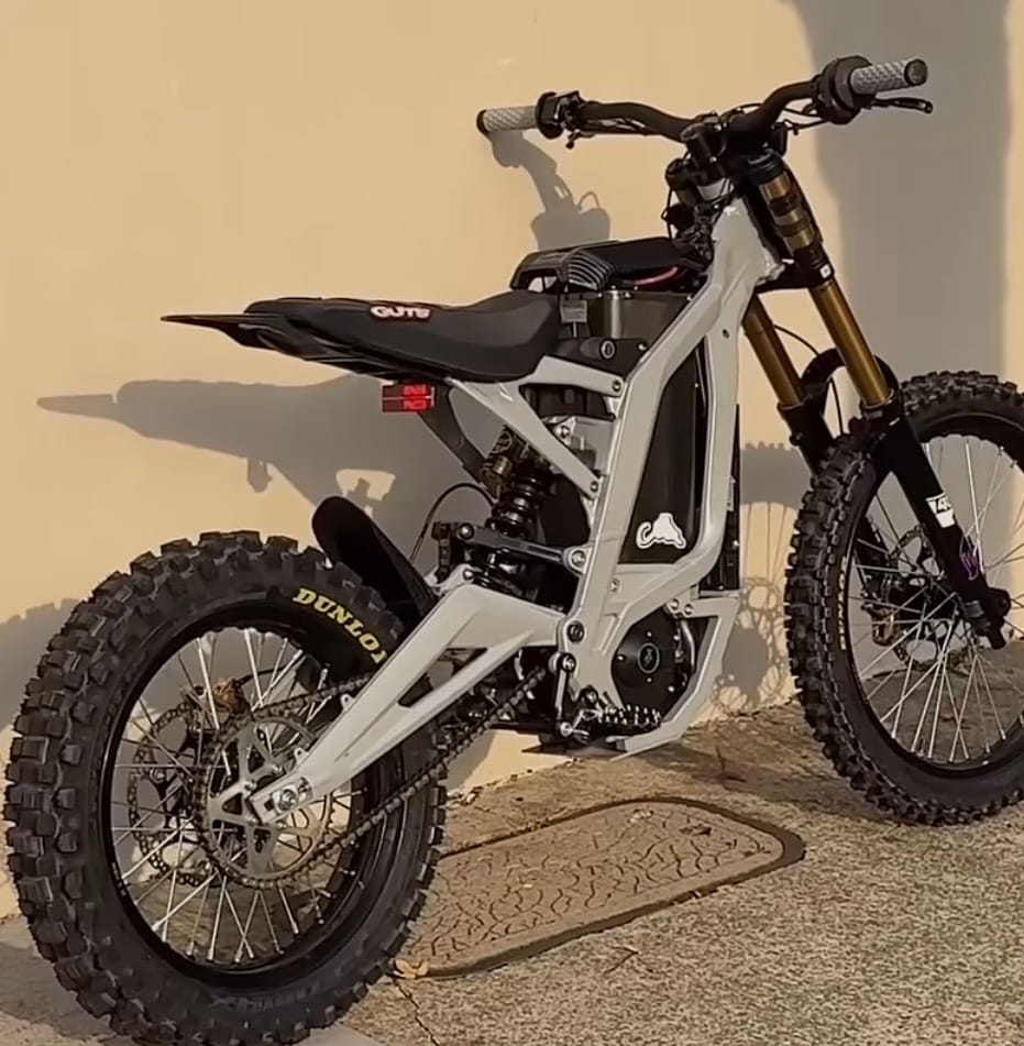 Customer photo review of 2025 Surron Light Bee X Electric Bike