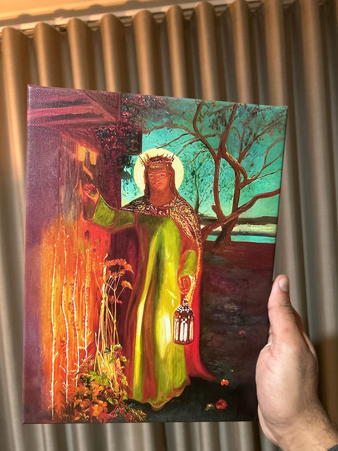 Customer photo review of Jesus by William Holman