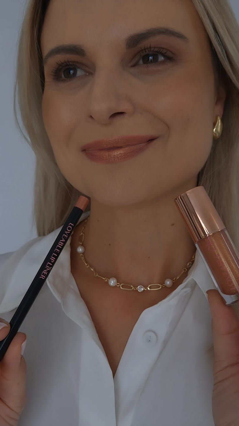 Customer photo review of Radiant Rose Gold Lip Gloss