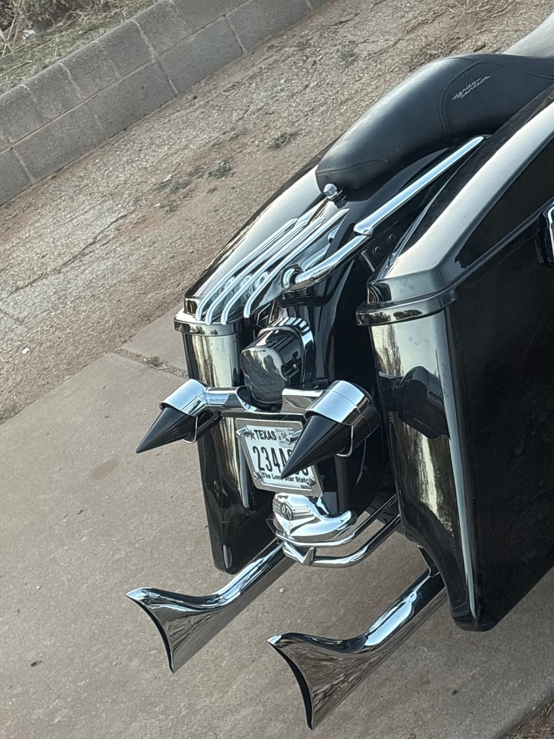 Customer photo review of Harley Davidson Screw in Lenses - Big Burner / Chrome / Smoked
