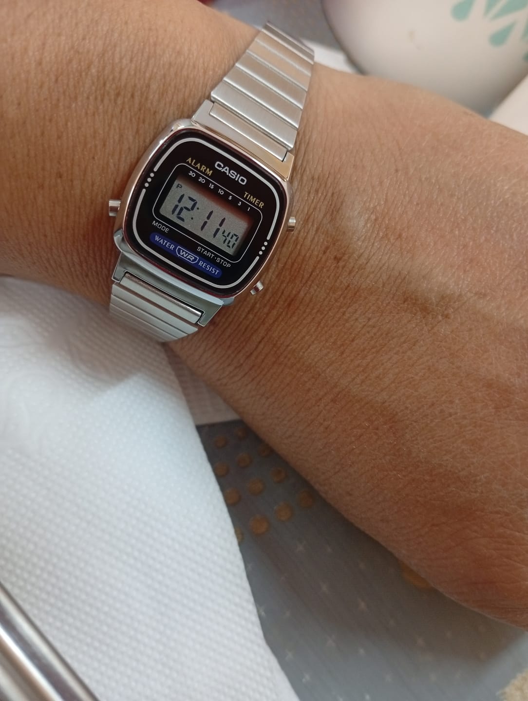 Customer photo review of Reloj Casio Vintage LA670WA-1DF Plateado Mini