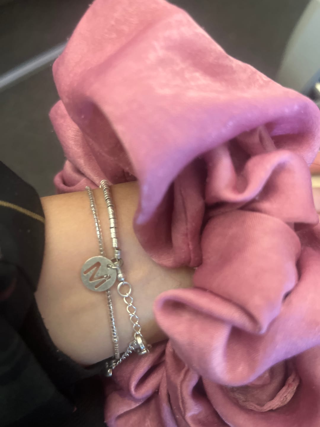 Customer photo review of Pulsera Plata Gitana Letra Cala