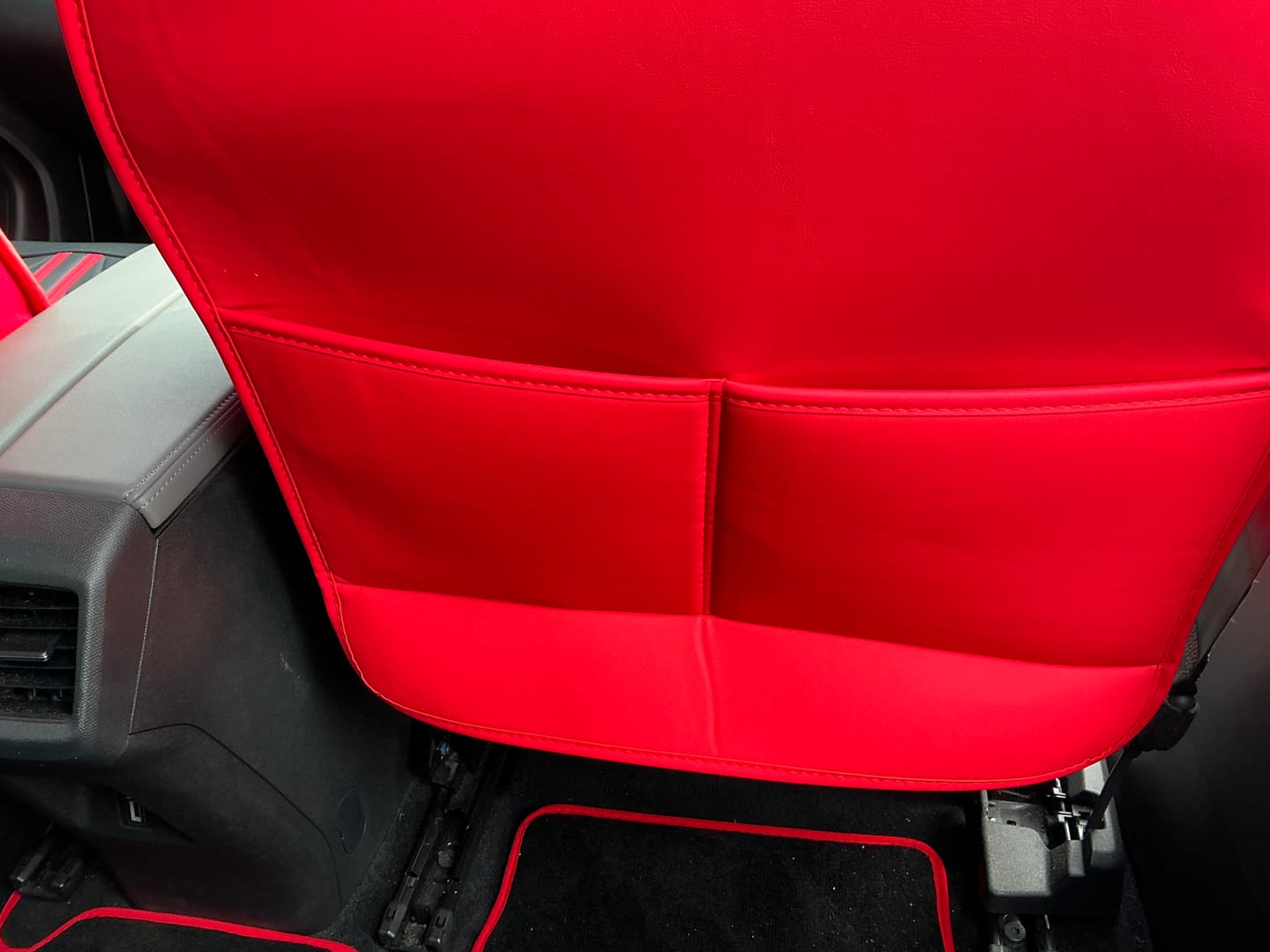 Customer photo review of Black & Red Car Seat Covers