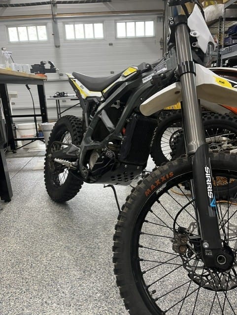 Customer photo review of Skid Plate | Surron Ultra Bee