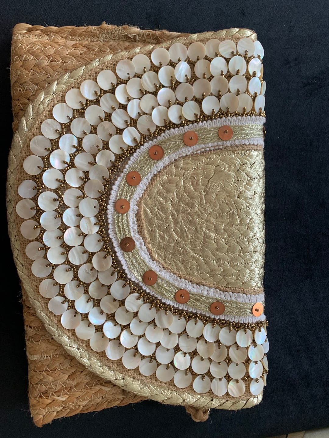 Customer photo review of TASCHE Clutch Greek Queen Shells