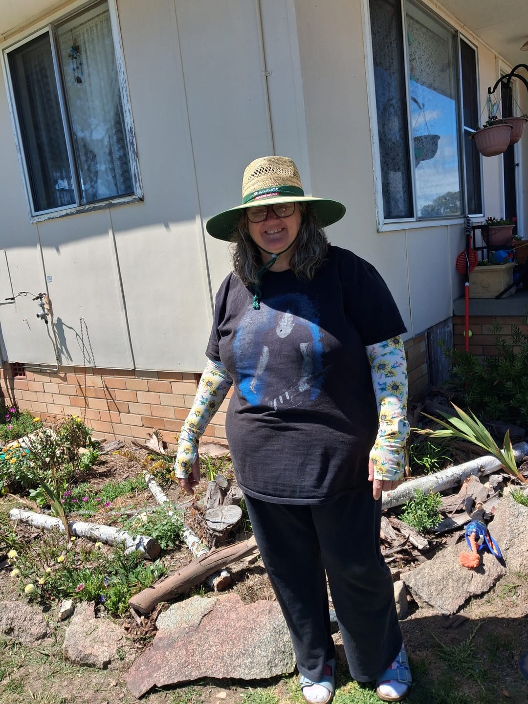 Customer photo review of Gardening Protection Sleeves - Sunflower Cream