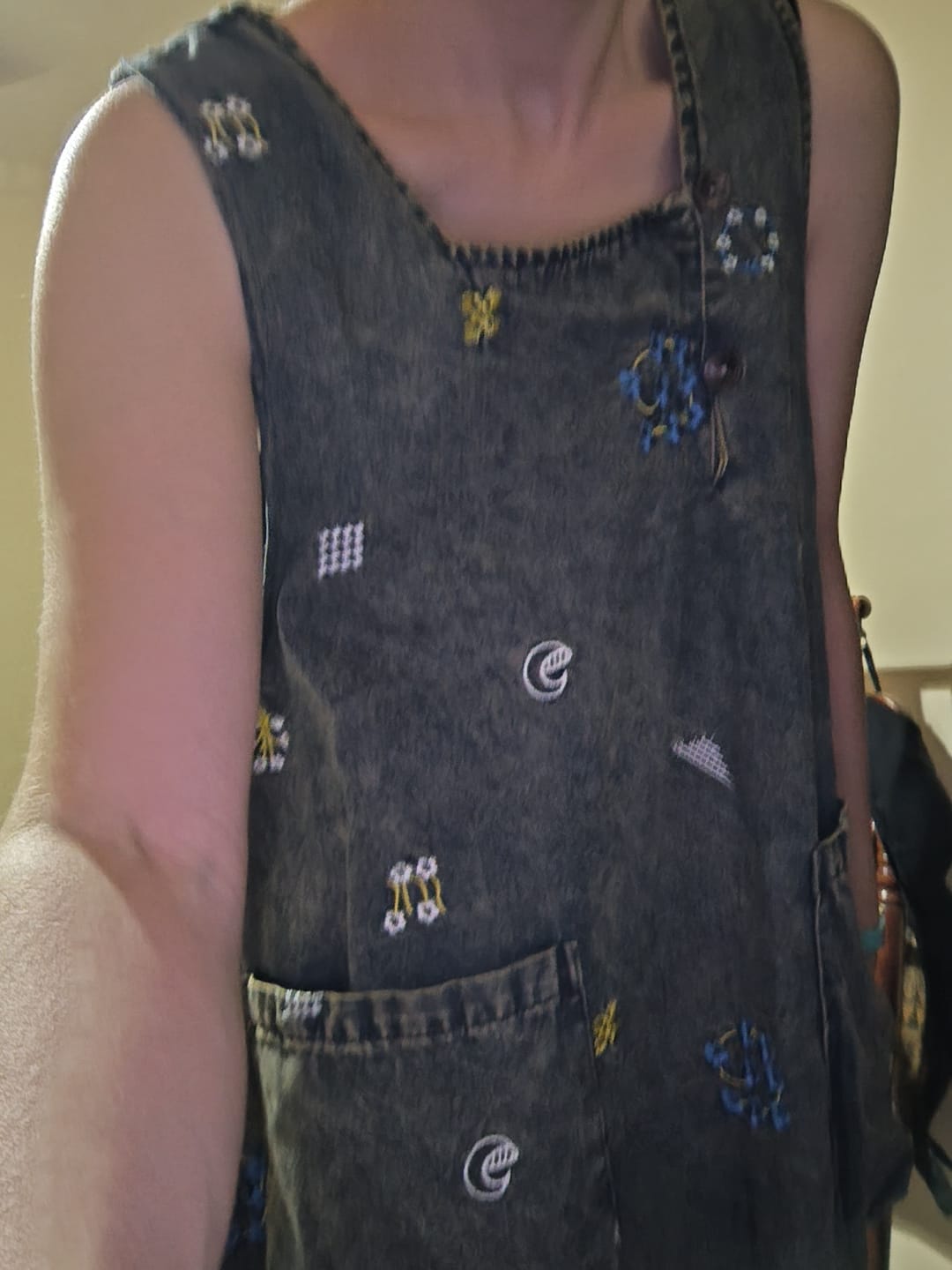 Customer photo review of Women Spring Retro Floral Embroidery Denim Dress