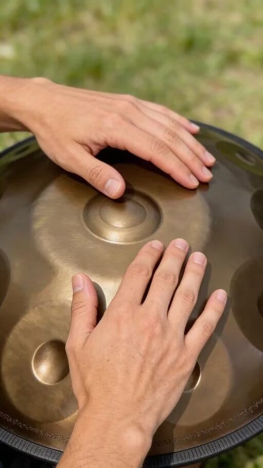 Customer photo review of Cosmos Handpan - Exquisite 12 Notes in D Minor - Golden Elegance Gift Set