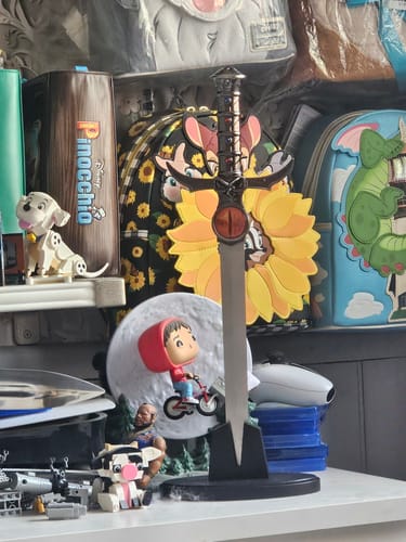 Customer photo review of Eye of Thundera Thundercats Sword Of Omens Dagger